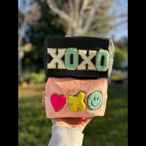 Custom Makeup Bags, Bridal Shower Gift, Wedding Favor, Cosmetic Case - Picture 7 of 10